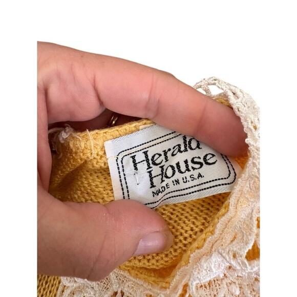 Vintage Tierra House Butter Yellow Lace Knit Top Made in USA Size M - Picture 2 of 3